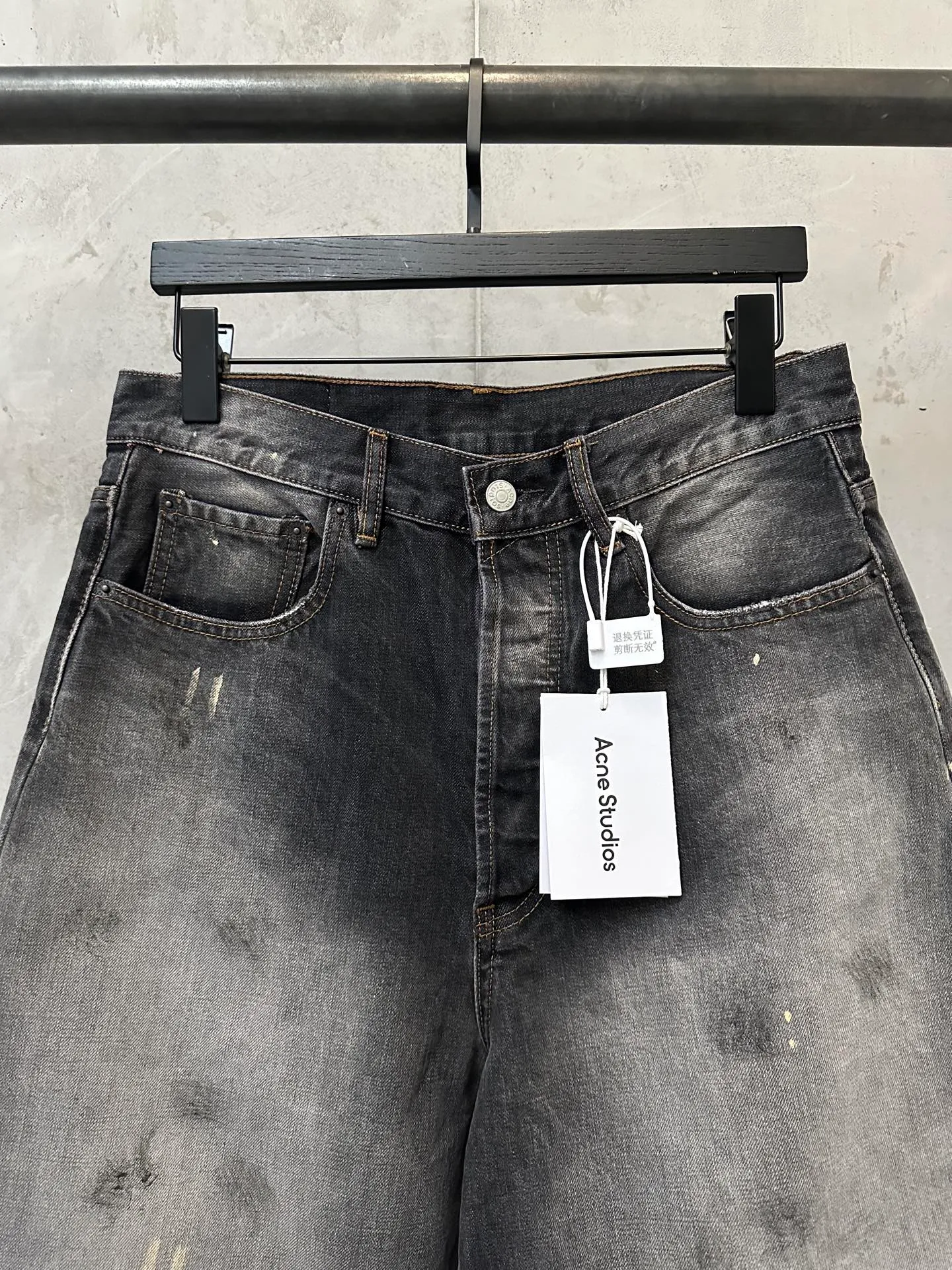 Acne studios : 7 ， ， ， 。 ， ， Same Style! Same Style Color: Size: 42 44 46 48 50 52
